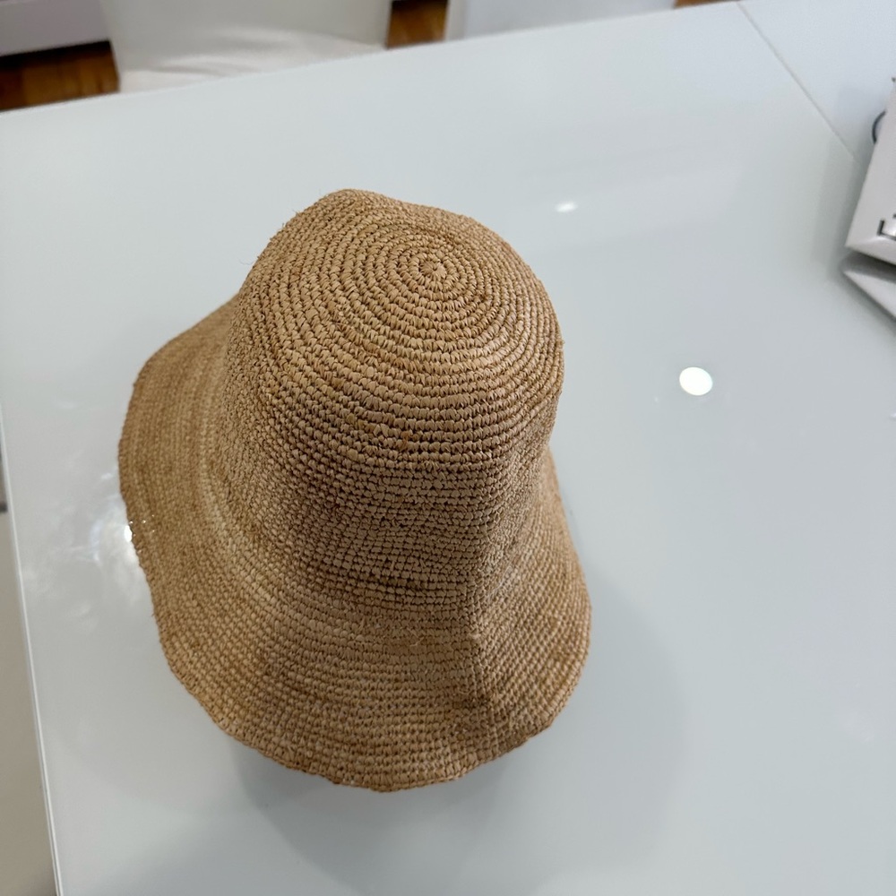 NWT Jenni Kayne Hat